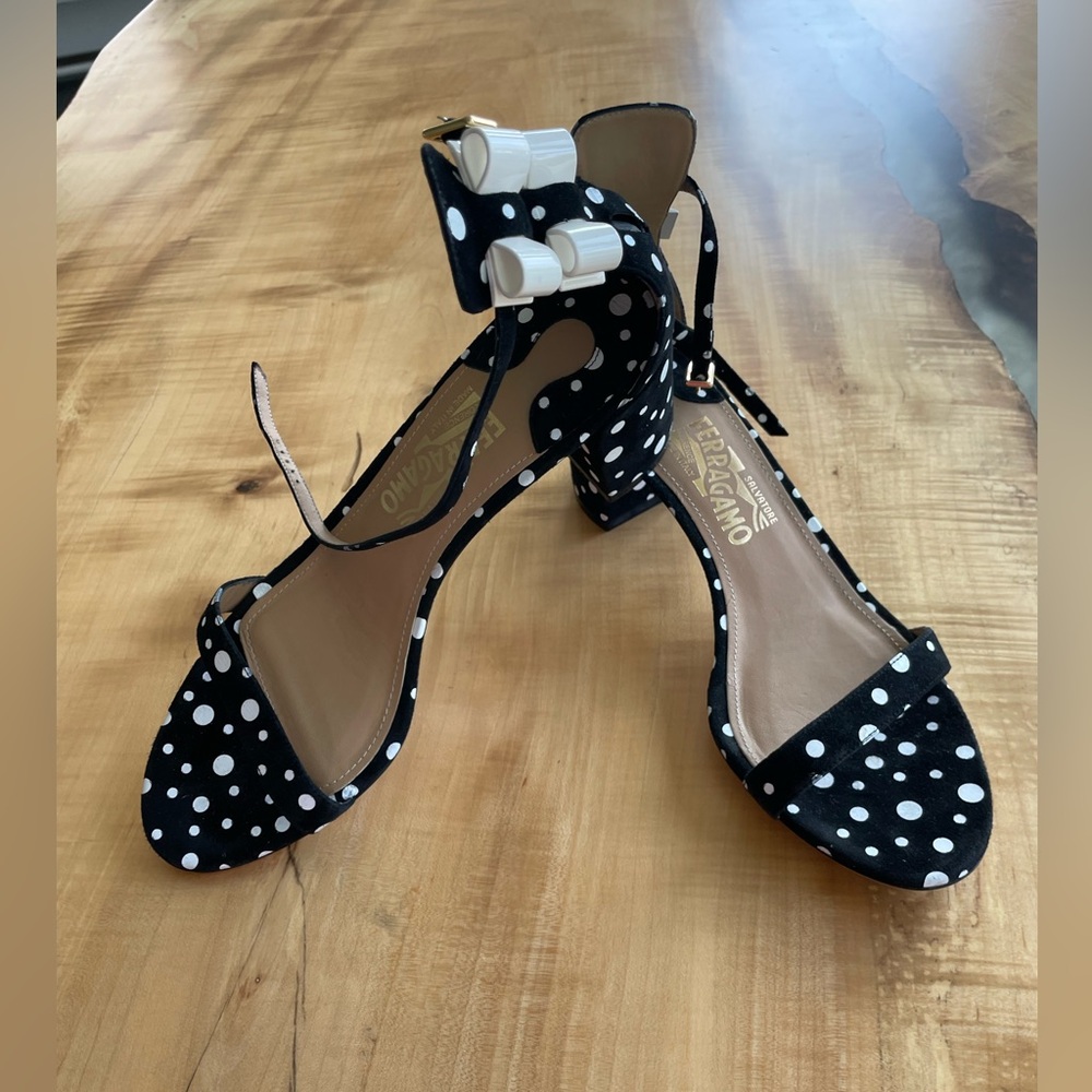 Salvatore Ferragamo Black and White Polka Dot Women's Sandals- Sz 9- Worn Once - Picture 2 of 8